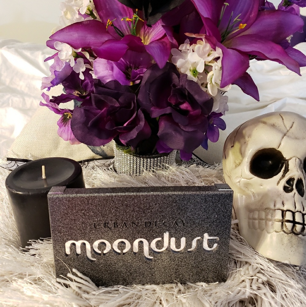 Urban Decay Moondust Eyeshadow Pallet